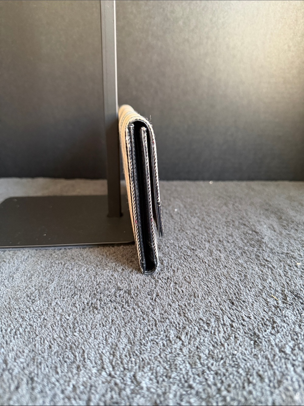 Burberry long continental wallet - Picture 2 of 8